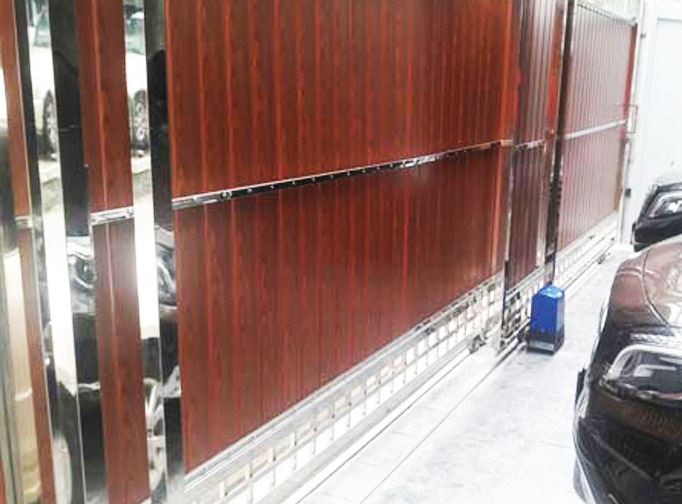 บริษัท แด็ด ออโต้ดอร์ จำกัด 